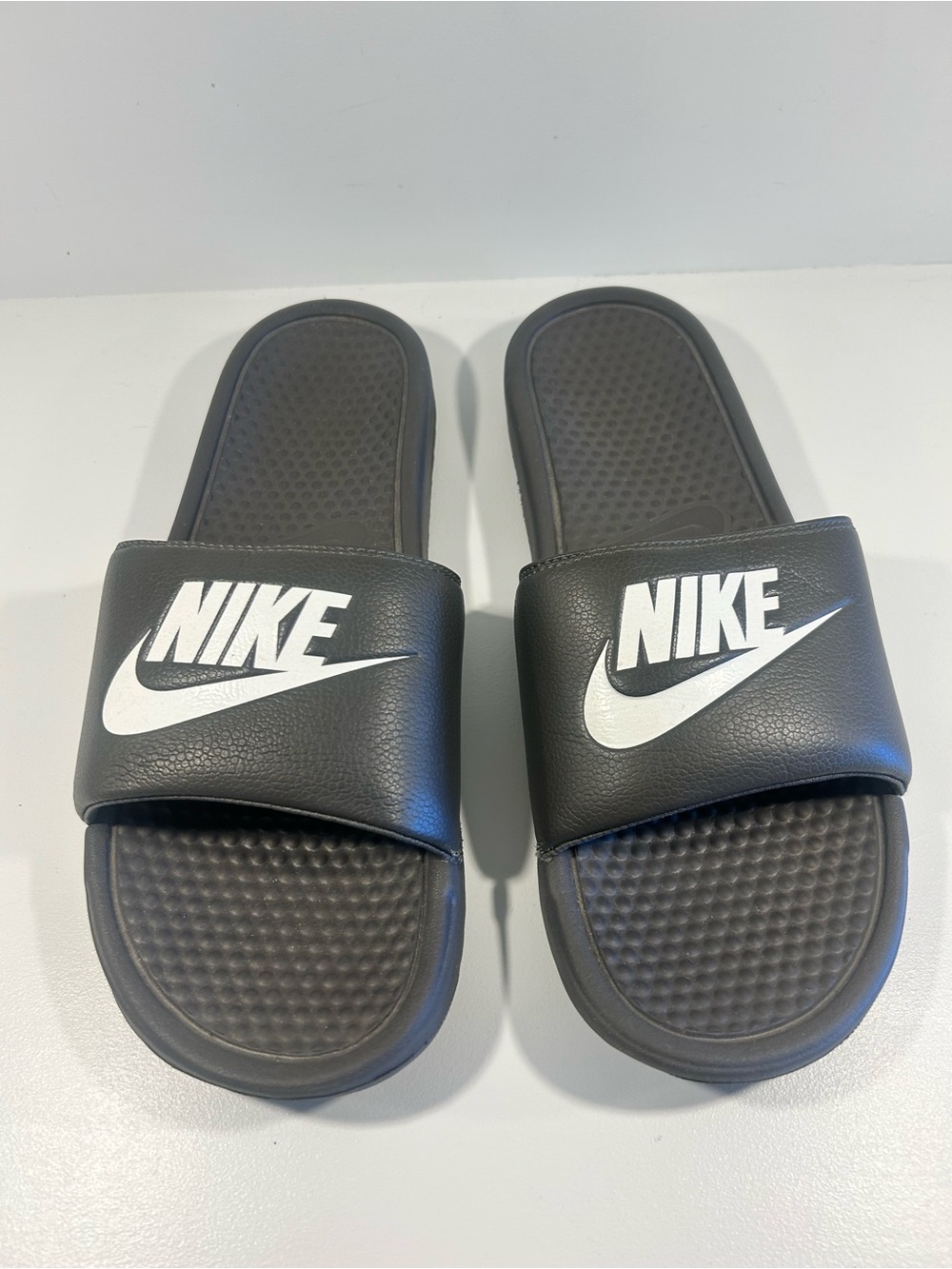 Nike Benassi Just Do It Slides Gray White Mens 12 Casual Sport Athletic Sandals